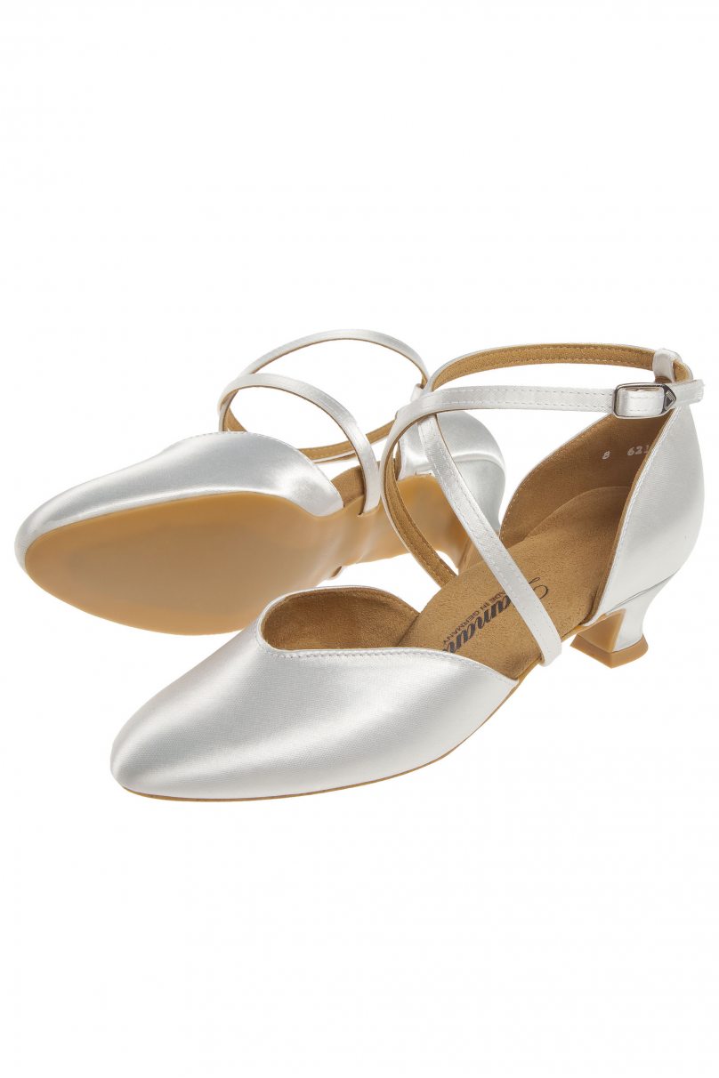 Женские туфли для бальных танцев стандарт от бренда Diamant модель 170-013-092-Y