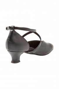 Жіночі туфлі для бальних танців стандарт від бренду Diamant модель 107-013-034