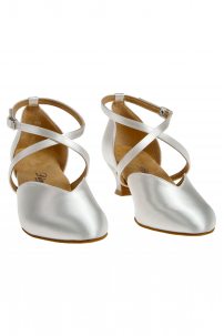 Жіночі туфлі для бальних танців стандарт від бренду Diamant модель 107-013-092