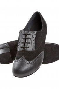 Женские тренировочные туфли для бальных танцев  от бренда Diamant модель 063-029-070