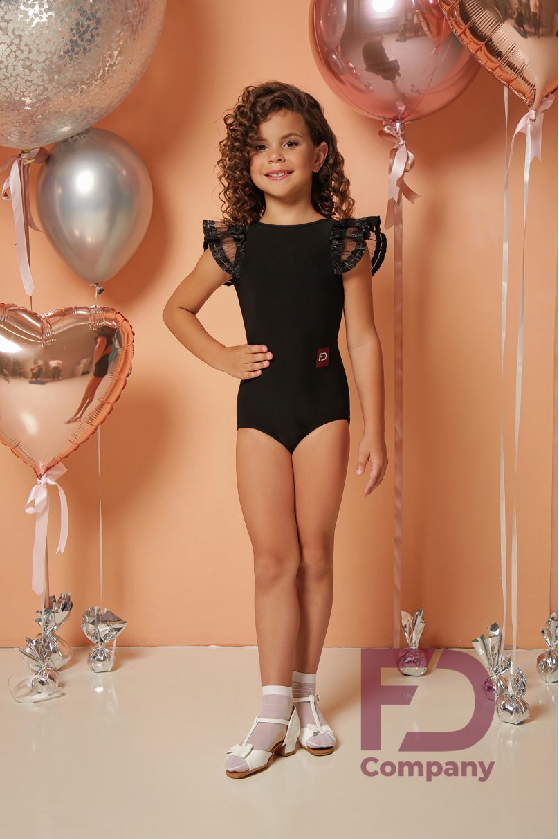 Leotard for dancing without sleeves