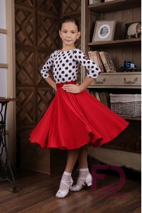 Red standard skirt for dance with velvet belt