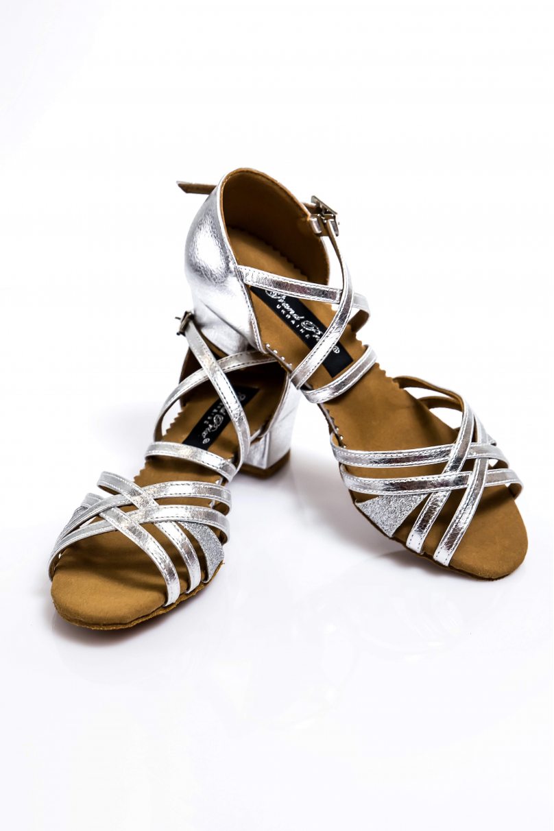 Туфли для бальных танцев для девочек от бренда Grand Prix модель CHBP330 Silver