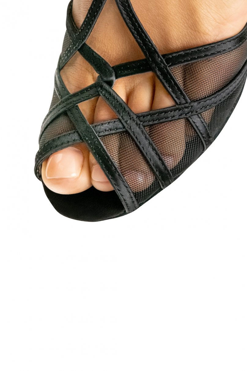 Женские туфли для бальных танцев латина от бренда Werner Kern модель Manon/Satin black