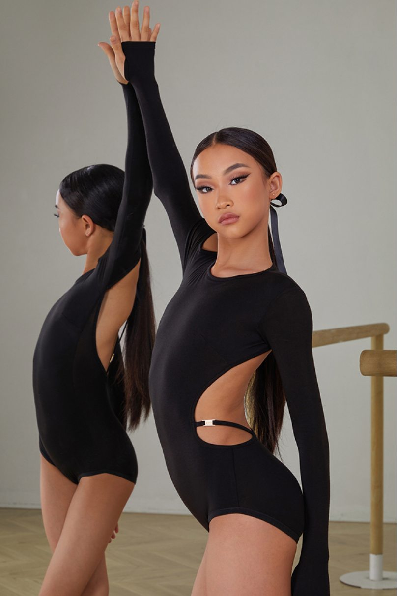 Купальник для танців від бренду ZYM Dance Style модель 23118 Classic Black