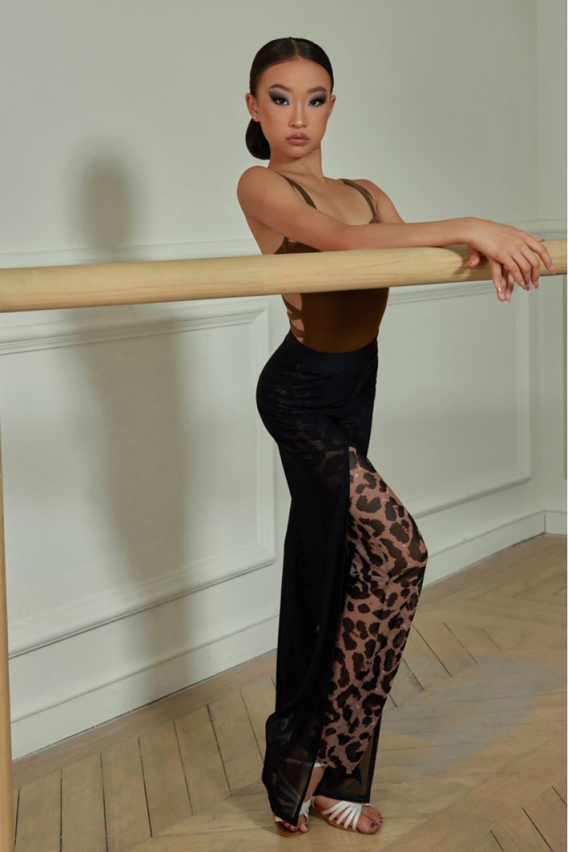 Жіночі штани для бальних танців для латини від бренду ZYM Dance Style модель 2368 Leopard